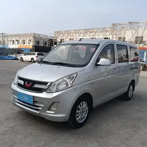 Wuling Rongguang V 2017 из Китая