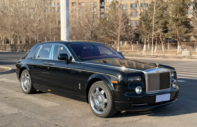 Rolls-Royce Phantom 2011 из Китая