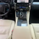 Toyota Alphard 2022 из Китая