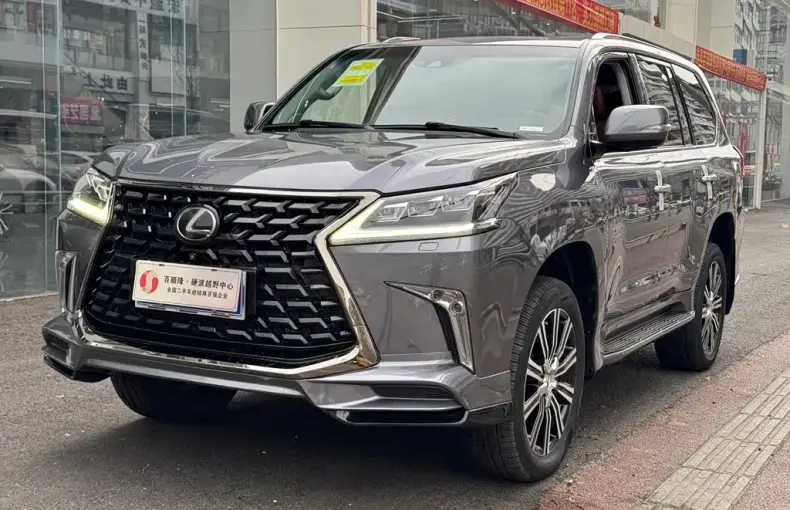 Lexus LX 2018 из Китая
