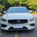 Volvo S60 2023 из Китая