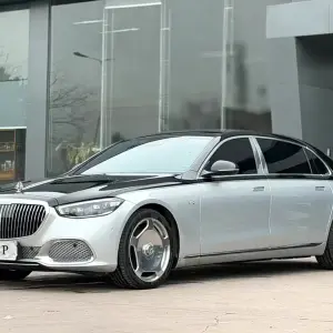 Mercedes-Benz S-Class 2023 из Китая