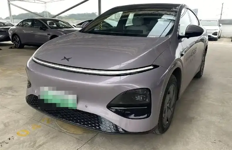 XPeng G6 2025 из Китая