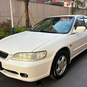 Honda Accord 2001 из Китая