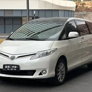 Toyota Previa 2018 из Китая
