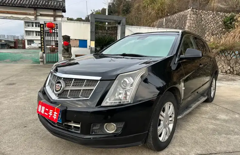 Cadillac SRX 2011 из Китая