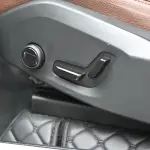 Volvo XC60 2022 250 л.с. — лот 57732668 из Китая
