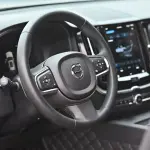 Volvo XC60 2022 250 л.с. — лот 57732668 из Китая