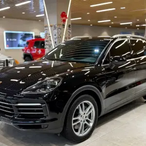 Porsche Cayenne 2018 из Китая