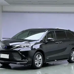 Toyota Sienna 2022 из Китая