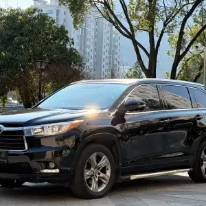 Toyota Highlander 2016 из Китая