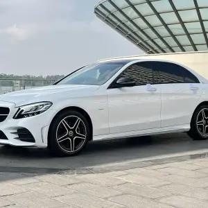 Mercedes-Benz C-Class 2021 из Китая