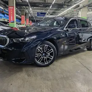 BMW 5 Series 2025 из Китая