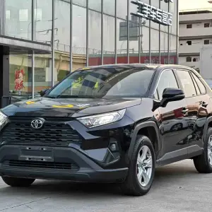 Toyota RAV4 2024 из Китая