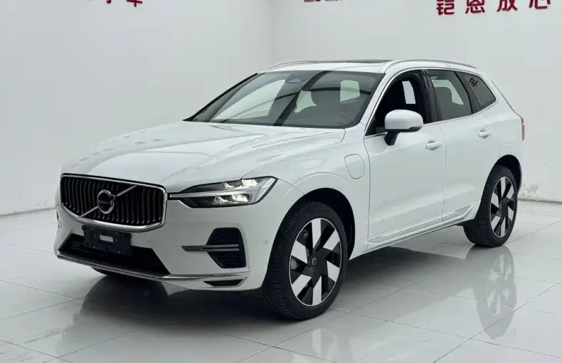 Volvo XC60 PHEV 2025 из Китая