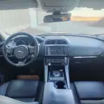 Jaguar F-PACE 2017 241 л.с. из Китая