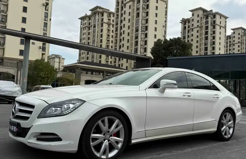 Mercedes-Benz CLS 2014 из Китая