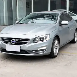 Volvo S60 2014 214 л.с. — лот 57740517 из Китая