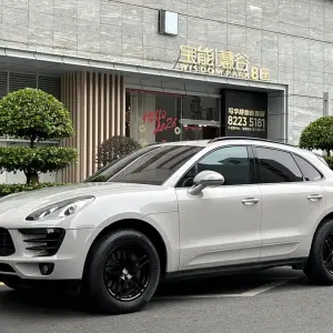 Porsche Macan 2018 252 л.с. — лот 57683732 из Китая