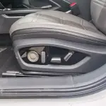 Hongqi Hongqi EH7 2024 лот 57681974 из Китая