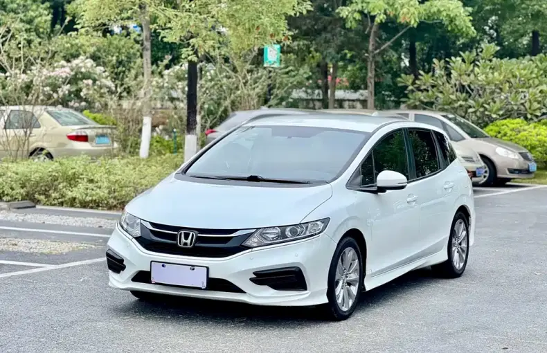 Honda Jade 2017 из Китая