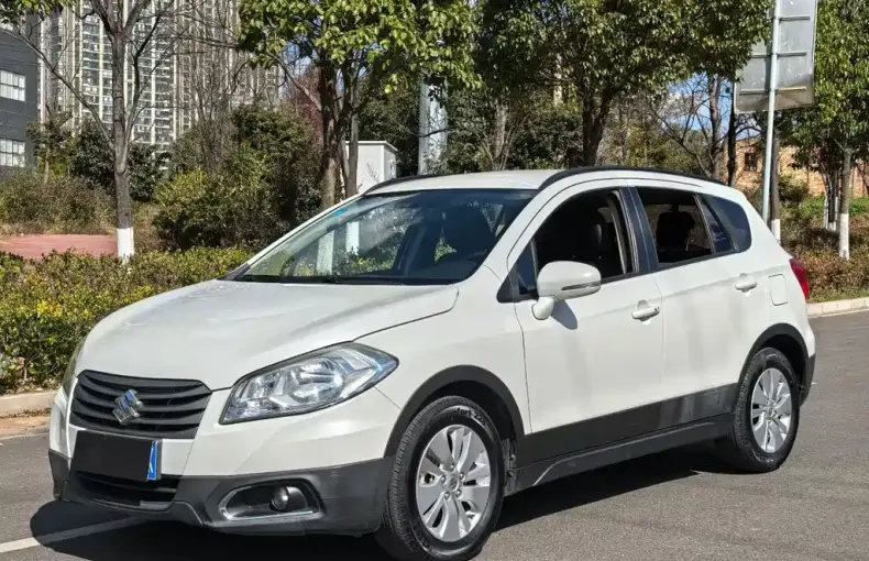 Suzuki S-Cross 2017 из Китая