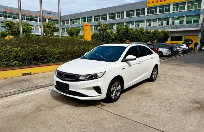 Geely Emgrand GL 2018 из Китая