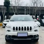 Jeep Cherokee 2018 155 л.с. из Китая