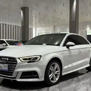 Audi A3 2021 из Китая
