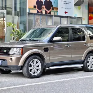 Land Rover Discovery 2012 245 л.с. 245 л.с. из Китая