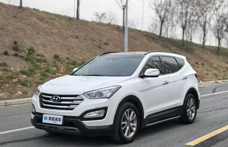 Hyundai Santa Fe 2013 из Китая