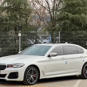 BMW 5 Series 2024 245 л.с. 245 л.с. 245 л.с. из Китая