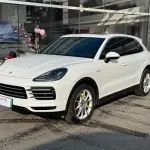 Porsche Cayenne Hybrid 2021 386 л.с. 386 л.с. 386 л.с. 386 л.с. 386 л.с. из Китая