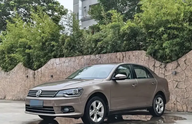 Volkswagen Bora 2014 из Китая