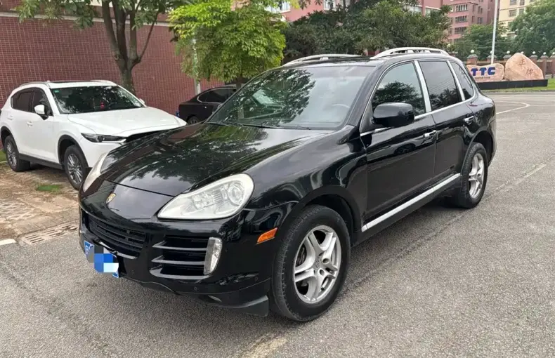 Porsche Cayenne 2010 из Китая