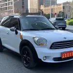 MINI Mini Countryman 2012 из Китая