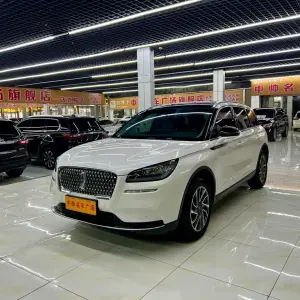 Lincoln Corsair 2022 245 л.с. 245 л.с. 245 л.с. из Китая