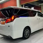 Toyota Alphard 2020 из Китая