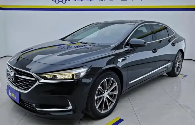 Buick LaCrosse 2023 из Китая