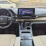 Toyota Sienna 2023 из Китая