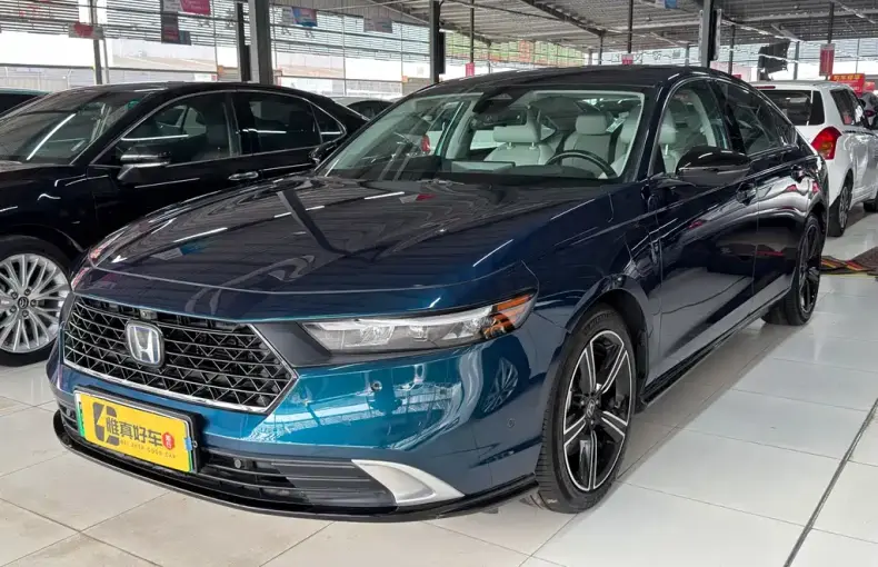 Honda Accord New Energy 2023 из Китая