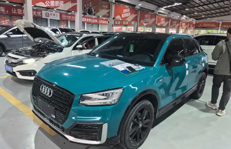 Audi Q2L 2021 из Китая