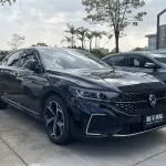 Volkswagen Passat 2023 186 л.с. — лот 57768960 из Китая
