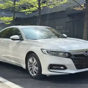 Honda Accord 2021 194 л.с. 194 л.с. 194 л.с. 194 л.с. 194 л.с. из Китая