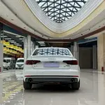 Audi A4L 2018 190 л.с. 190 л.с. 190 л.с. 190 л.с. из Китая