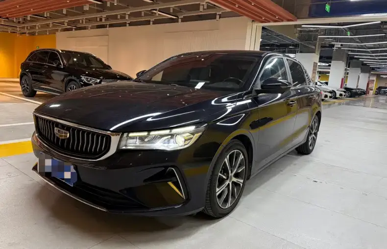Geely Emgrand 2021 из Китая