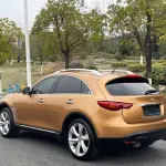 Infiniti QX70 2015 из Китая