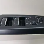 Buick GL8 2021 237 л.с. — лот 57772774 из Китая