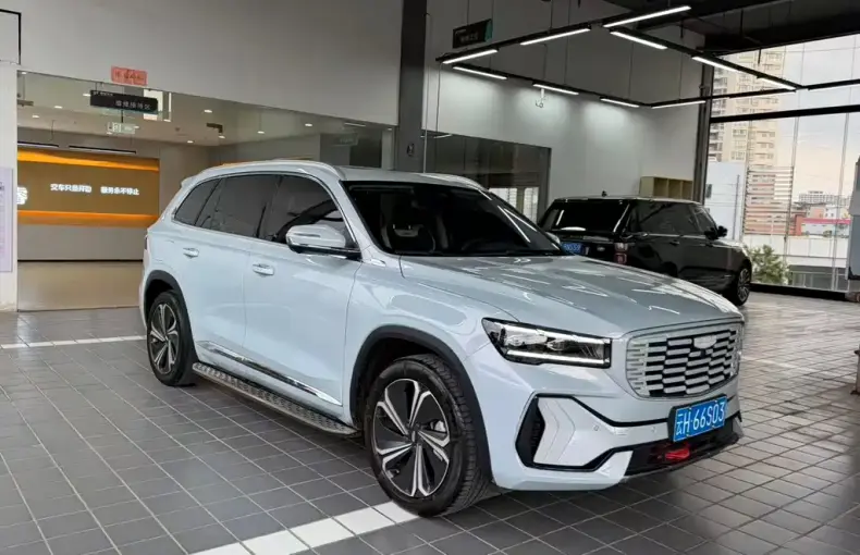 Geely Xingyue L 2023 из Китая