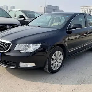Skoda Superb 2011 из Китая